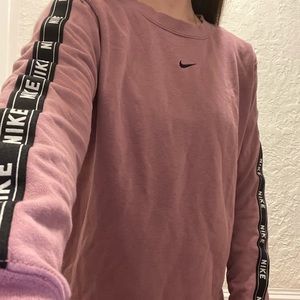Nike sweatshirt size small